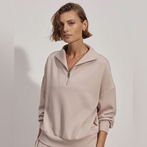 Varley hawley half zip sweat Doublesoft Size medium Mushroom Sweatshirt Neutral